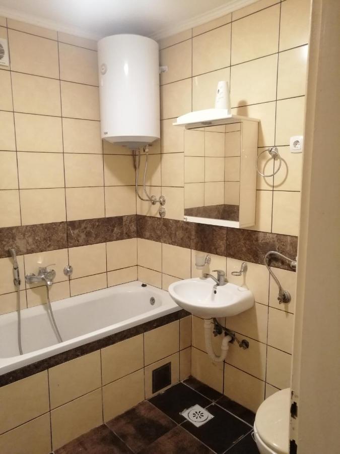 State Apartmants 2 Kotor Luaran gambar